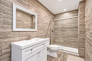 4 Crystal Brook Ct, Nesconset, NY 11767 - Photo 13