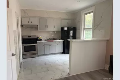 10144 106th Street, Ozone Park, NY 11416 - Photo 5