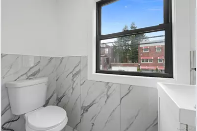4648 Murdock Avenue, Bronx, NY 10466 - Photo 7