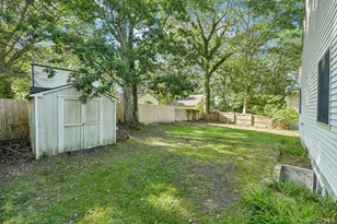 417 Echo Ave, Sound Beach, NY 11789 - Photo 31
