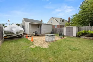 159 Neptune Ave, West Babylon, NY 11704 - Photo 13