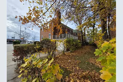 8019 Utopia Parkway, Jamaica, NY 11432 - Photo 39