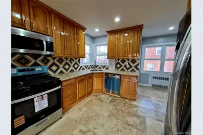 8019 Utopia Parkway, Jamaica, NY 11432 - Photo 5