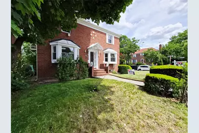 8019 Utopia Parkway, Jamaica, NY 11432 - Photo 3