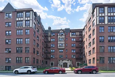 590 E 3rd Street #4C, Mount Vernon, NY 10553 - Photo 1