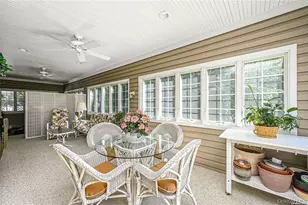 828 Pond View Rd, Riverhead, NY 11901 - Photo 17