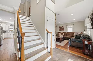 458 Wilson St, West Hempstead, NY 11552 - Photo 3