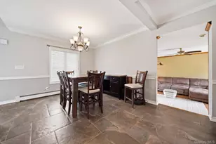 458 Wilson St, West Hempstead, NY 11552 - Photo 15