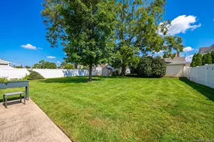 2906 Court St, Oceanside, NY 11572 - Photo 19