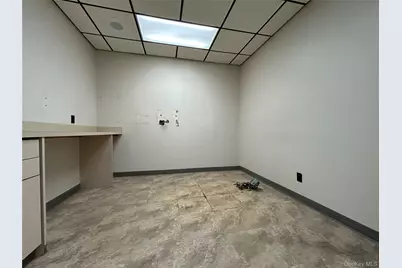 83-15 Grand Avenue, Elmhurst, NY 11373 - Photo 7
