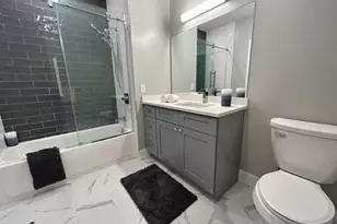 84 Circle Dr, Central Islip, NY 11722 - Photo 9