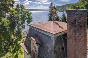 42 Oakes Rd, Highland, NY 12528 - Photo 5