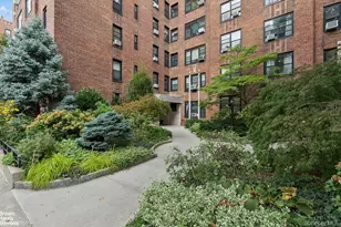 57 Park Terrace E, New York, NY 10034 - Photo 15