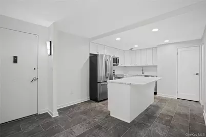 300 High Point Drive #314, Hartsdale, NY 10530 - Photo 11