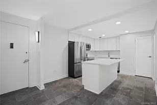 300 High Point Dr, Hartsdale, NY 10530 - Photo 11