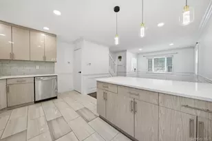 77-29 249th St, Bellerose, NY 11426 - Photo 7