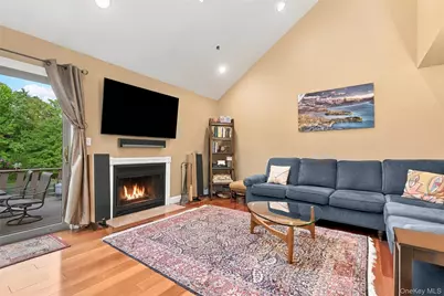 601 Hunters Run, Dobbs Ferry, NY 10522 - Photo 15