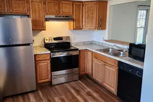 16 Harbor Hill Ct, Beacon, NY 12508 - Photo 3
