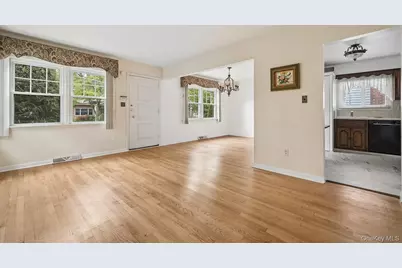 41 Margaretta Court, New York, NY 10314 - Photo 19