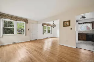 41 Margaretta Ct, New York, NY 10314 - Photo 19