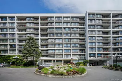 500 High Point Drive #403, Hartsdale, NY 10530 - Photo 31