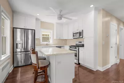 823 Lester Avenue, Mamaroneck, NY 10543 - Photo 11