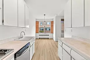 1015 Old Post Rd, Mamaroneck, NY 10543 - Photo 5