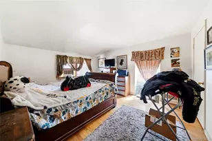 70 14th Ave, Sea Cliff, NY 11579 - Photo 15