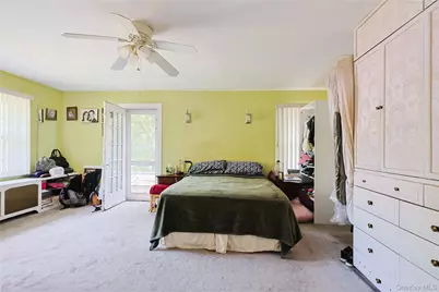 14 Clover Drive, Great Neck, NY 11021 - Photo 11