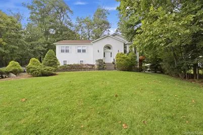 15 Aron Court, Spring Valley, NY 10977 - Photo 3