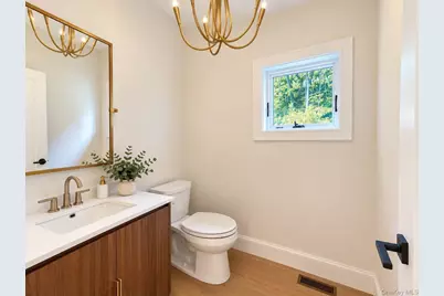 20 Overton Pass, Saint James, NY 11780 - Photo 9