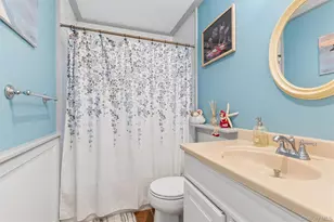 15 Hawthorne St, East Hampton, NY 11937 - Photo 17
