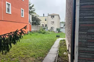 1639 Taylor Ave, Bronx, NY 10460 - Photo 15