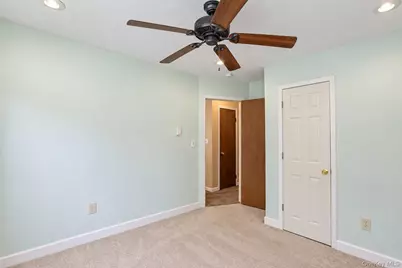 22 Hill View Drive, New Windsor, NY 12553 - Photo 21