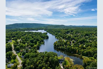 22 Hill View Drive, New Windsor, NY 12553 - Photo 35