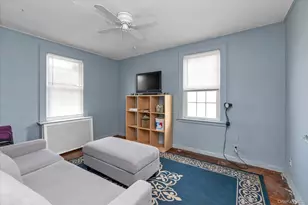 52 Syracuse St, Williston Park, NY 11596 - Photo 11