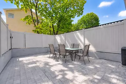 30 Hemlock Court, New York, NY 10309 - Photo 31
