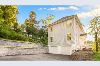24 Belmont Road, Sound Beach, NY 11789 - Photo 19