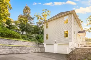 24 Belmont Rd, Sound Beach, NY 11789 - Photo 19