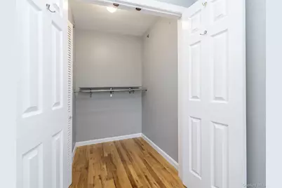 11 Shore Road #2, Port Washington, NY 11050 - Photo 11