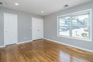 11 Shore Rd, Port Washington, NY 11050 - Photo 13