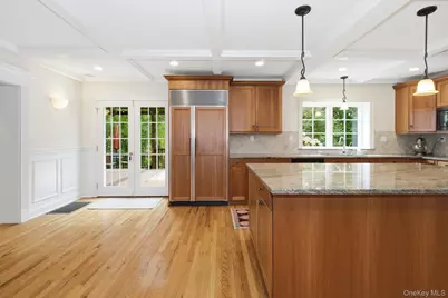 320 Saw Mill River Road, Yorktown Heights, NY 10598 - Photo 13
