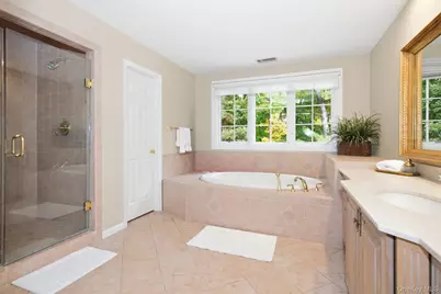 320 Saw Mill River Road, Yorktown Heights, NY 10598 - Photo 27