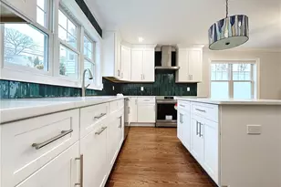 32 General Heath Ave, White Plains, NY 10603 - Photo 3