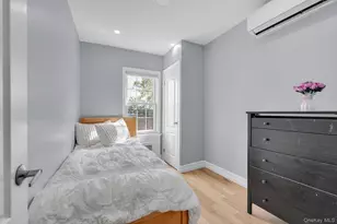 93 1st St, New Hyde Park, NY 11040 - Photo 13