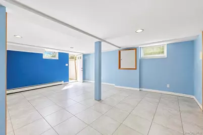 346 Jamaica Avenue, Medford, NY 11763 - Photo 25