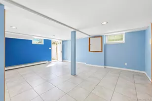 346 Jamaica Ave, Medford, NY 11763 - Photo 25