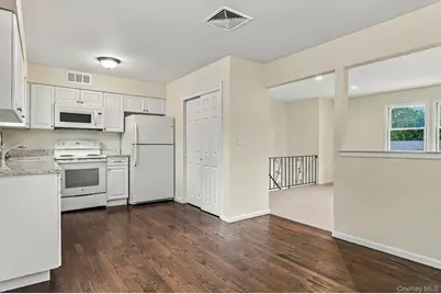 22-24 Conifer Court, Northport, NY 11768 - Photo 29