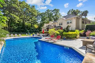 6 Carman Rd, Dix Hills, NY 11746 - Photo 41
