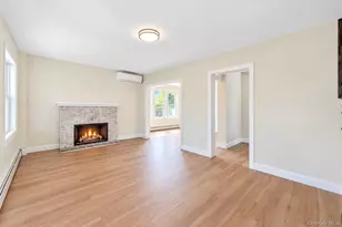 8 Burchell Blvd, Bay Shore, NY 11706 - Photo 17
